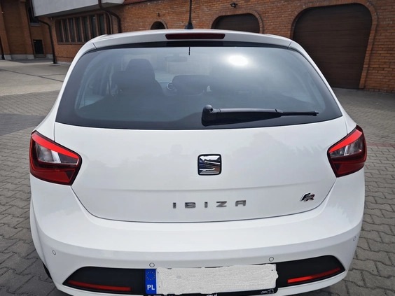 Seat Ibiza cena 42200 przebieg: 103800, rok produkcji 2017 z Radom małe 466